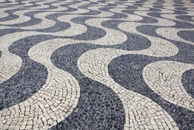 Portugalská dlažba se vžila jako kulturní symbol.