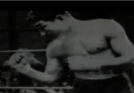 Odsouzený Hakamado profesionálně boxoval.