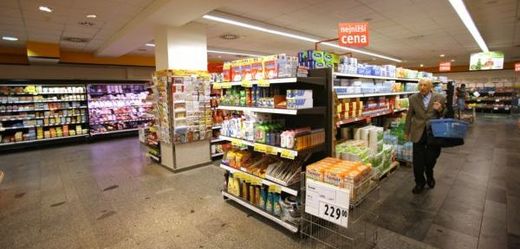 Samoobslužné pokladny jsou i v supermarketu Albert (ilustrační foto).