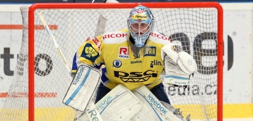 Hokejový brankář Jakub Sedláček by měl v příští sezoně působit v Dinamu Riga. 
