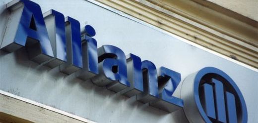 Pojišťovna Allianz pošle akcionářům tučné dividendy.
