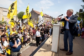 Filip Dewinter, jeden z předáků nacionalistické strany Vlámský zájem (Vlaams Belang). 