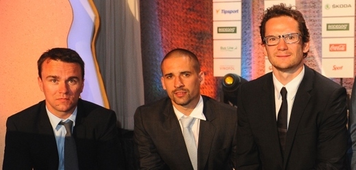 Trio hokejistů Marek Židlický, Tomáš Plekanec a Patrik Eliáš (zleva) nemohlo na přípravném kempu chybět.