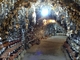 Muzeum vlasů, Avanos, Turecko. Podzemní jeskyně nabízí přes 16 tisíc ženských vlasů. (Foto: Odditycentral.com)