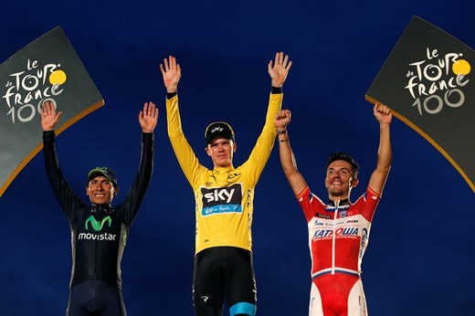 Trojice nejlepších jezdců, Chris Froome (uprostřed), Nairo Quintana (vlevo) a Joaquim Rodríguez.