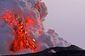 Sopka Kilauea na havajských ostrovech chrlící lávu. Cena: 700 dolarů (14 tisíc korun).