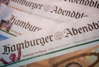 Transakce zahrnuje i regionální list Hamburger Abendblatt (ilustrační foto).