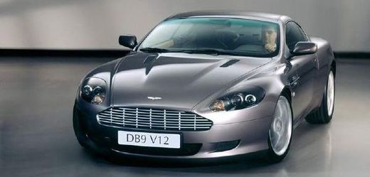 Aston Martin DB9 (ilustrační foto).