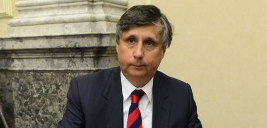 Vicepremiér a ministr financí Jan Fischer.