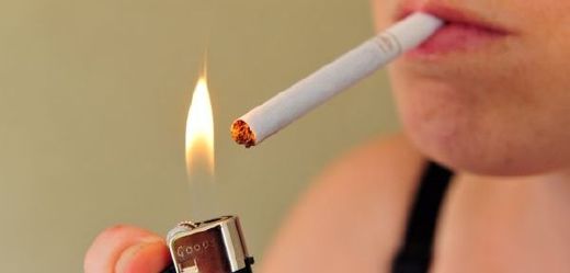 Kouření je prokazatelně škodlivé zdraví, mentolové cigarety jsou prý ještě škodlivější (ilustrační foto).