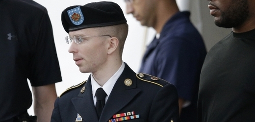Teoreticky by mohl Bradley Manning dostat až 154 let vězení.
