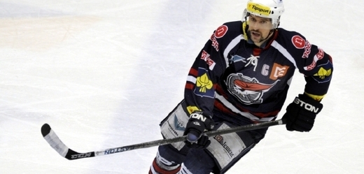 Hokejový forvard Milan Kraft se rozhodl ukončit kariéru.