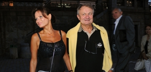 Režisér Jiří Adamec s manželkou Janou.