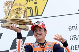 Španěl Marc Márquez září ve své premiérové sezoně v MotoGP.