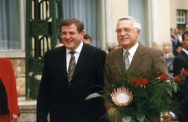 Vladimír Mečiar (vlevo) a Václav Klaus.