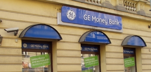 Tuzemská GE Money Bank je na prodej.