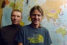 Marek Holeček (vpravo) popsal důvod neštěstí. Na fotce se Zdeňkem Hrubým (vlevo).