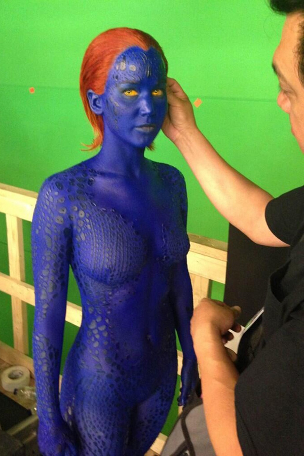 Jennifer v maskérně při natáčení filmu X-Men (2011). (Foto: profimedia.cz)