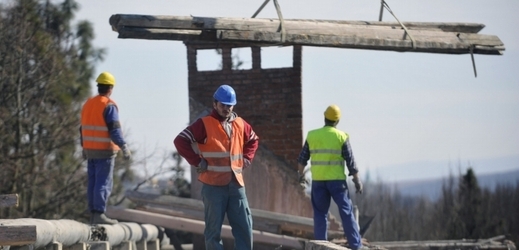 Nejohroženější skupinou zaměstnaců jsou pracovníci ve stavebnictví, řidiči nebo například horníci.