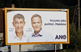 Politické hnutí ANO, Andrej Babiš (vlevo) a Martin Komárek.
