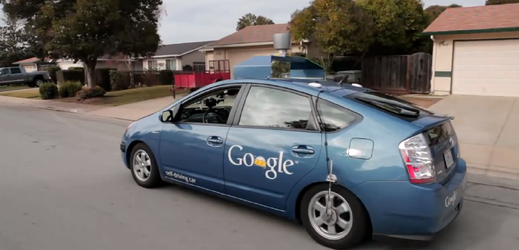 Google ve Spojených státech testuje automobily bez řidiče již několik let.