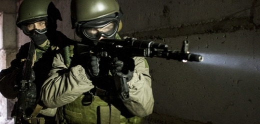 Příslušníci protiteroristické jednotky ruské armády (ilustrační foto).