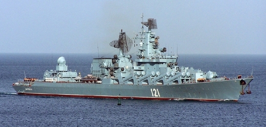 Do Středozemního moře míří například raketový křižník Moskva.