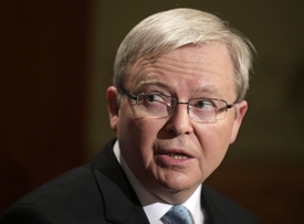 Kevin Rudd přiznává, že jde do voleb jako slabší kandidát.