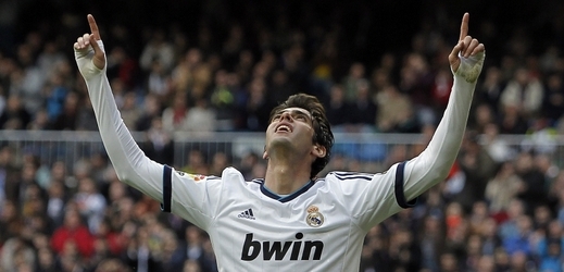 Bývalý nejlepší fotbalista světa Brazilec Kaká ukončil nevydařené působení v Realu Madrid a vrátil se do AC Milán. 
