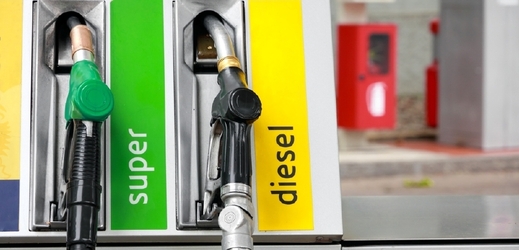 V jednom vzorku benzinu byla zjištěna závažná odchylka v bodu vzplanutí (ilustrační foto).