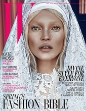 Kate Moss nafotil pro W Magazine Steven Klein.