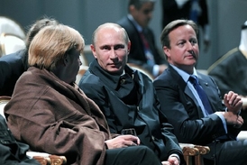 Merkelová, Putin a Cameron na summitu G-20. 