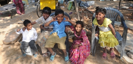 Vybíráním záchodů se v Indii živí mnoho rodin (ilustrační foto).