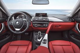 Tradice BMW - exkluzivní interiér.