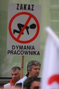Odboráři od vlády žádají větší podporu polského průmyslu.