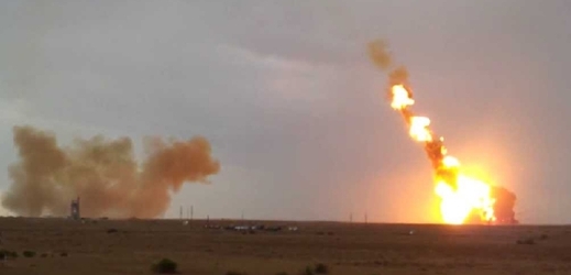 Exploze nosné rakety Proton letos v červenci.