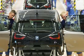 V Lipsku začala sériová výroba elektromobilu BMW i3.