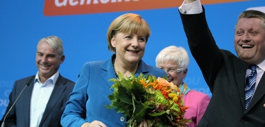 Vítězná Angela Merkelová.