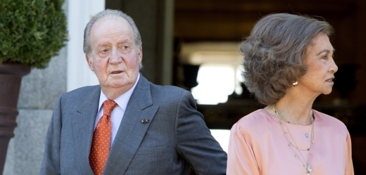 Juan Carlos s královnou Sofií, jež se musí vyrovnávat s jeho milostnými aférami.