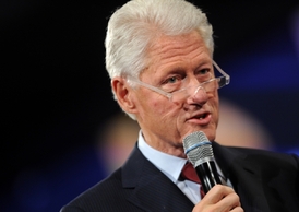 Americké úřady byly uzavřeny i v roce 1995 v éře Billa Clintona.