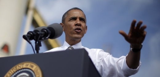 Barack Obama se místo cesty do Asie bude snažit o dosažení dohody s republikány.