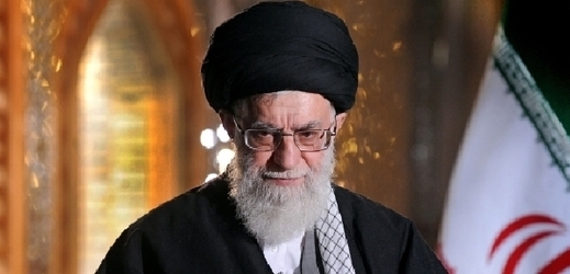 Íránský duchovní vůdce Alí Chameneí. 