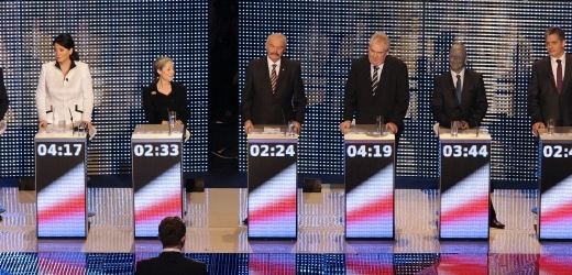 Superdebata prezidentských kandidátů 10 ledna 2013.