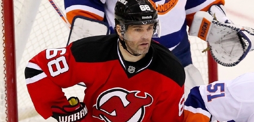 Jaromír Jágr zažívá s Devils bídný začátek sezony.