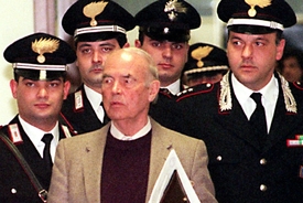 Nacistický zločinec Priebke roku 1995.