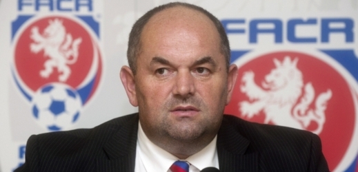 Šéf Fotbalové asociace ČR Miroslav Pelta.