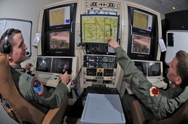 Drony nad Pákistánem se řídí z pozemního střediska v USA.