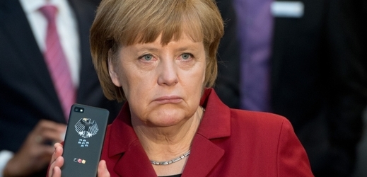 Zprávy o tom, že americká rozvědka sledovala mobilní telefon Merkelové, se objevila ve středu (ilustrační foto).