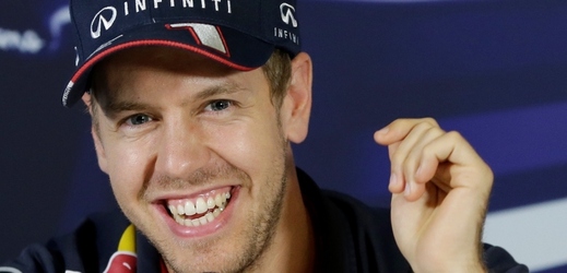 Německý pilot Sebastian Vettel ovládl oba úvodní tréninky na nedělní Velkou cenu Indie formule 1.