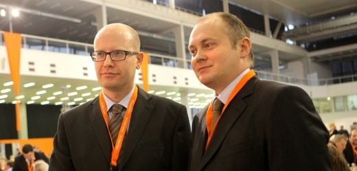 Bohuslav Sobotka (vlevo) a Michal Hašek.